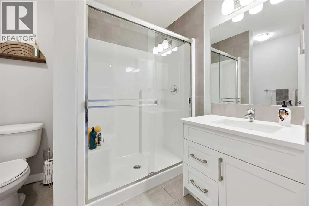 63 Masters Manor SE