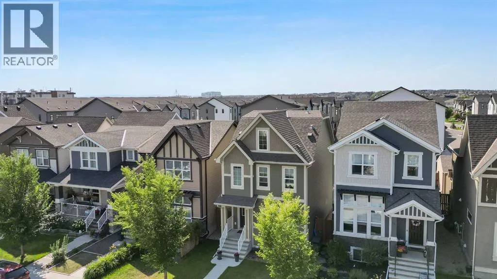 63 Masters Manor SE