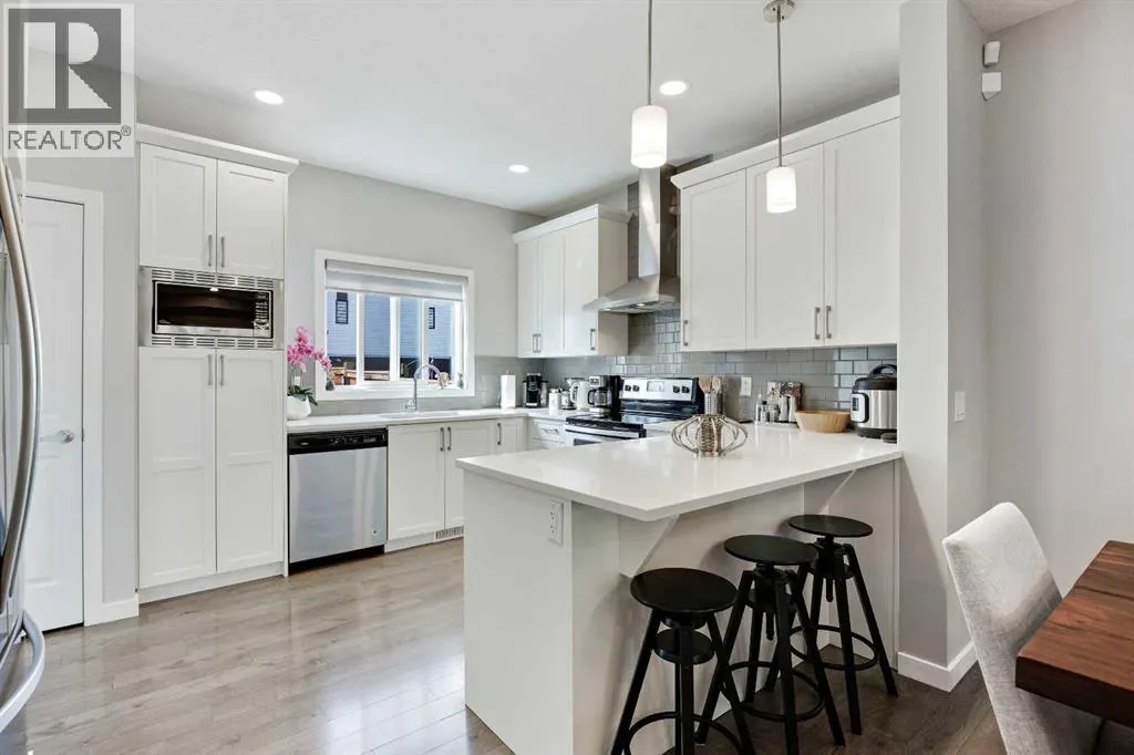 63 Masters Manor SE