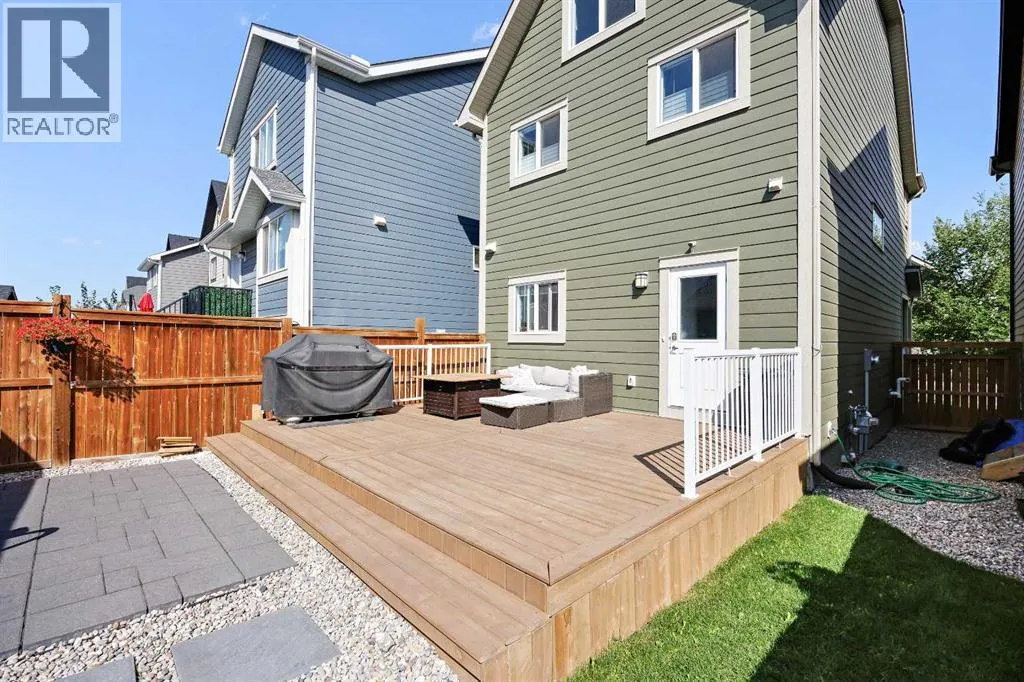 63 Masters Manor SE