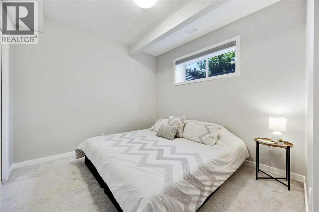 63 Masters Manor SE