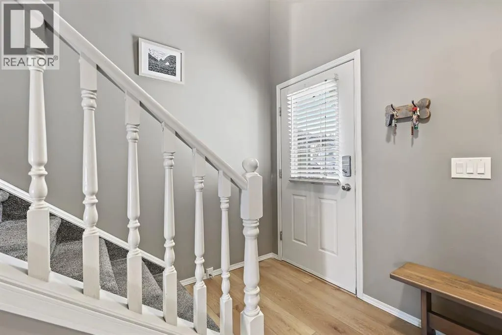 82 Erin Grove SE
