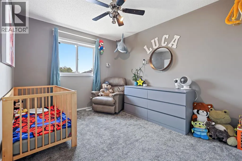 82 Erin Grove SE