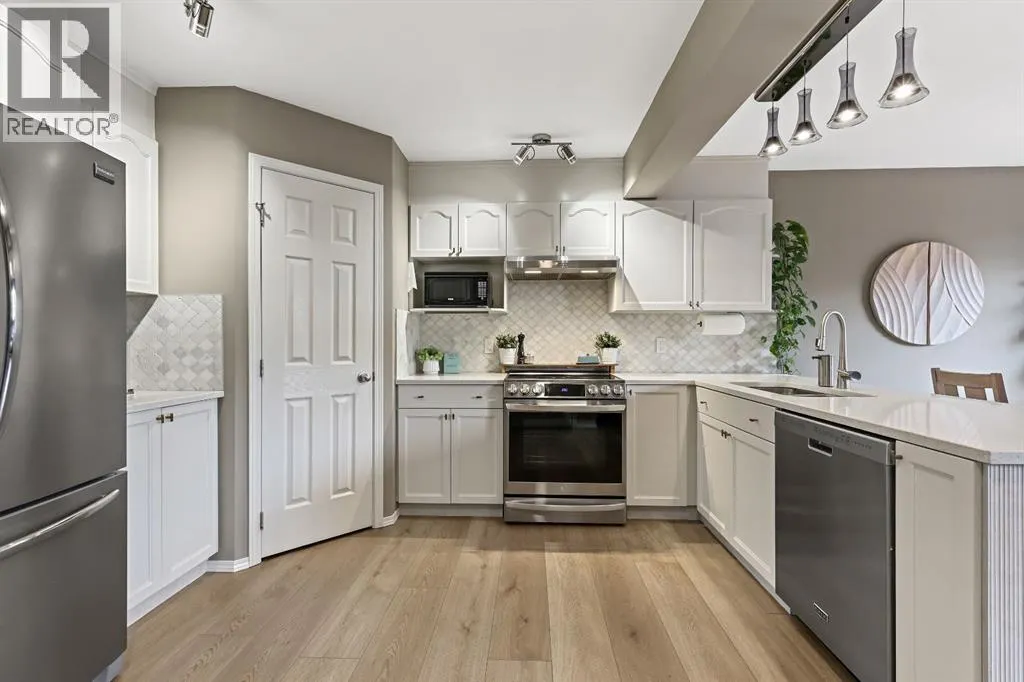 82 Erin Grove SE
