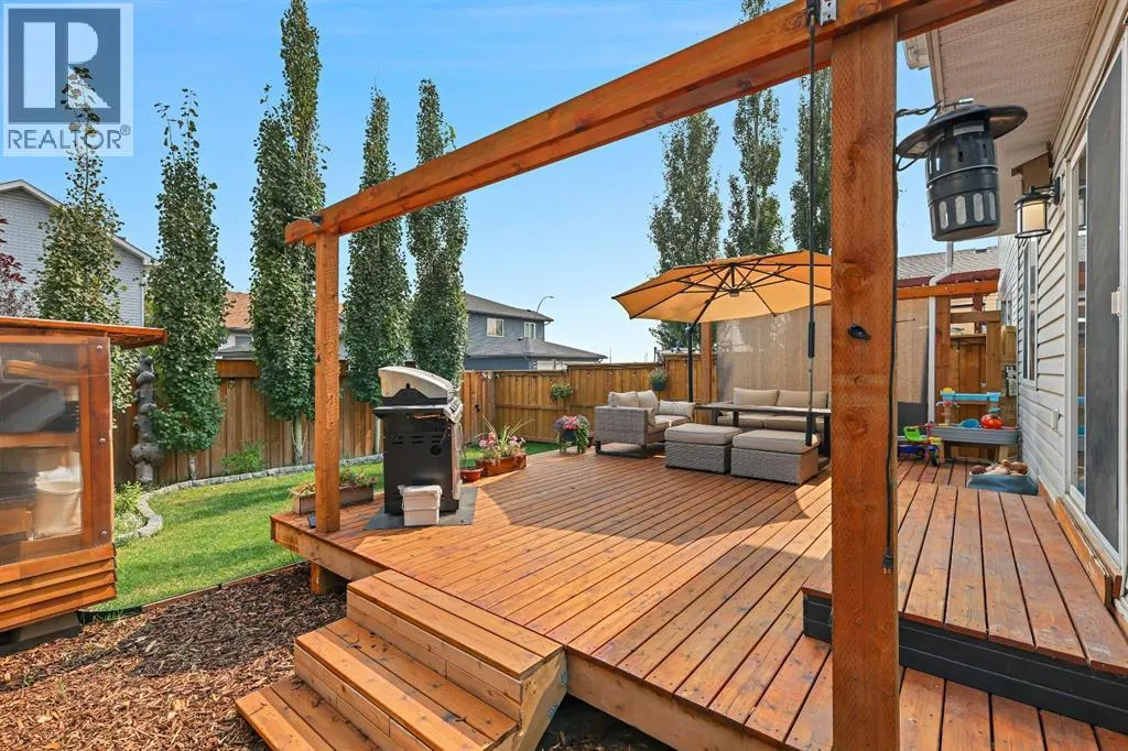 82 Erin Grove SE
