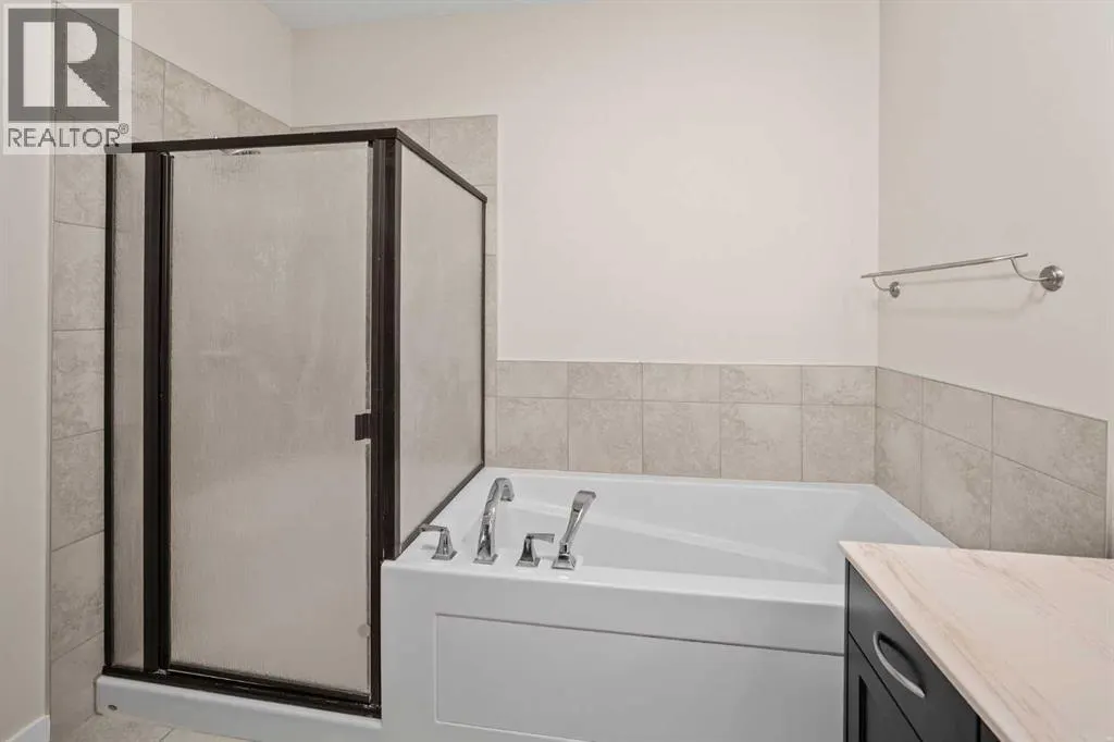 611, 35 INGLEWOOD Park SE