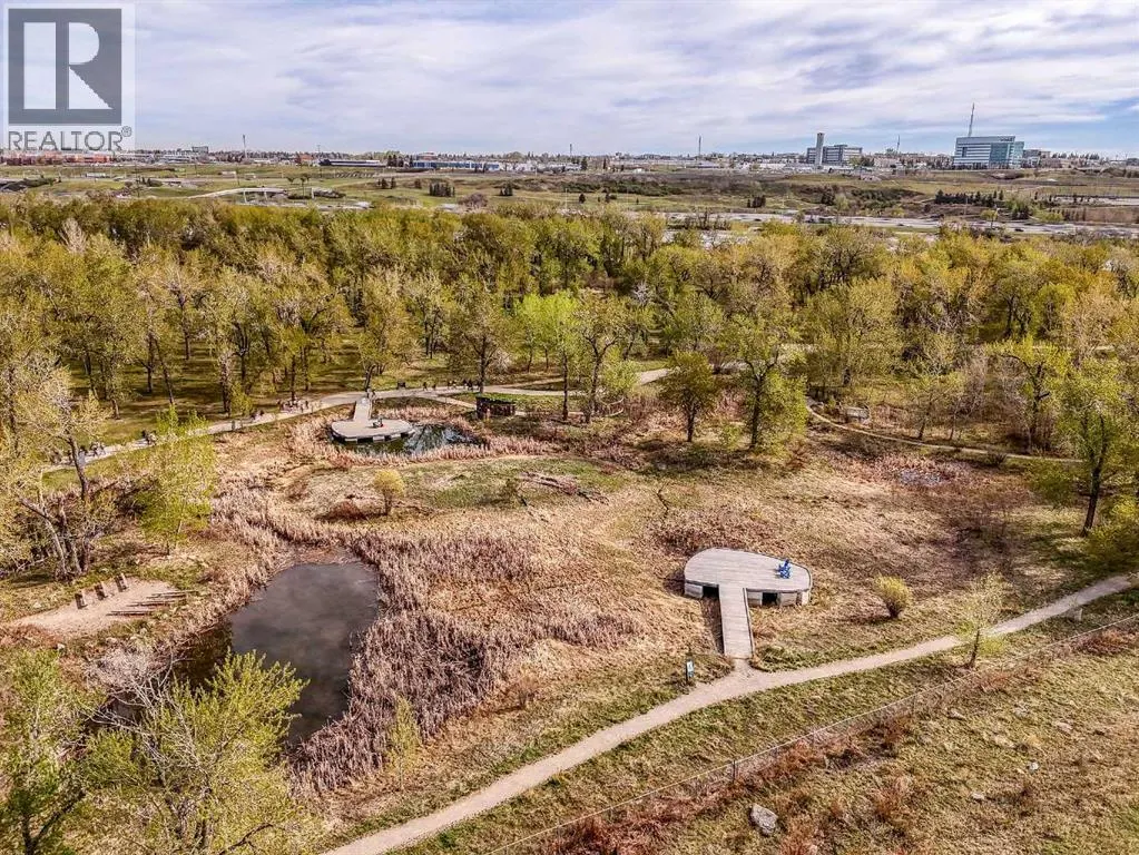 611, 35 INGLEWOOD Park SE