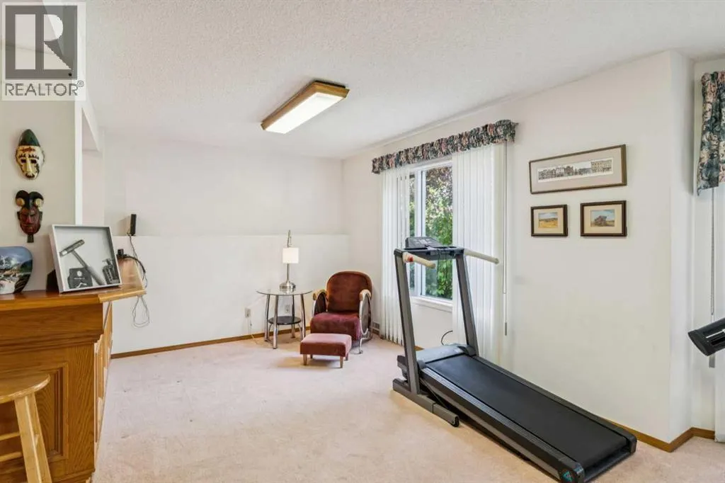 44 Valley Meadow Close NW
