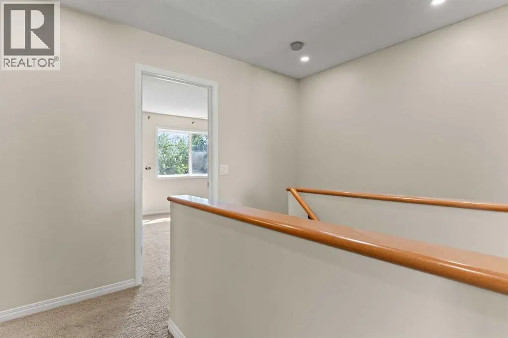 16 Shawbrooke Park SW