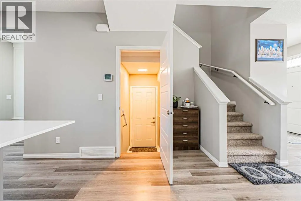 145 Corner Ridge Mews NE