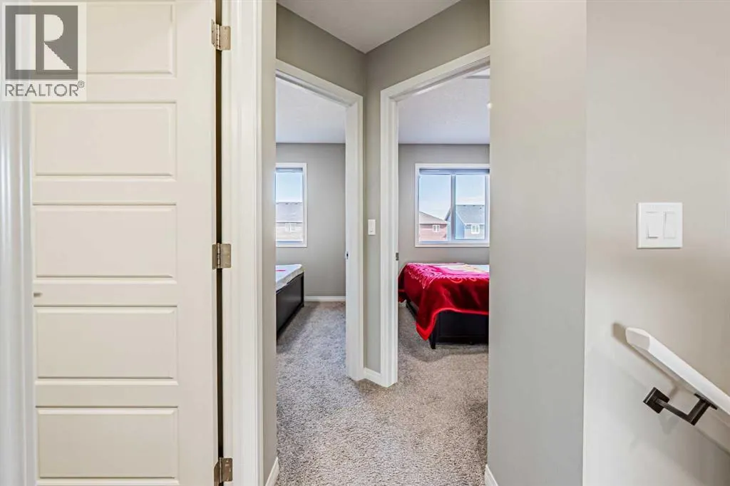 145 Corner Ridge Mews NE