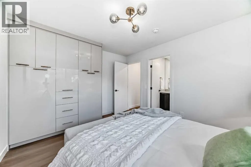 26 Dalgetty Place NW
