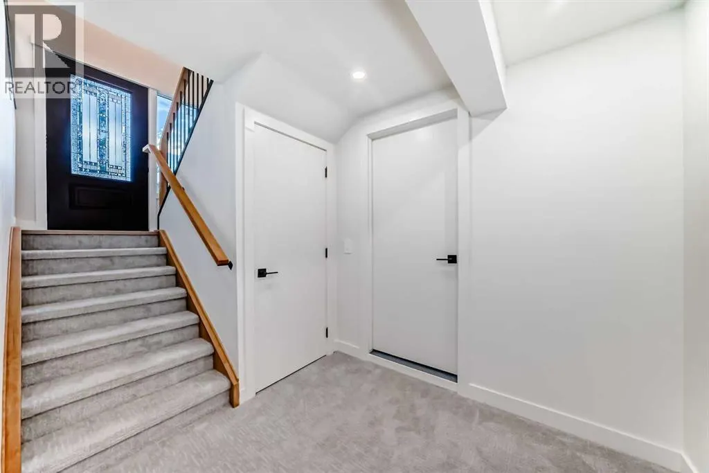 26 Dalgetty Place NW