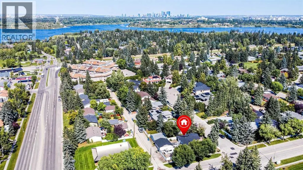 9427 Palliser Place SW
