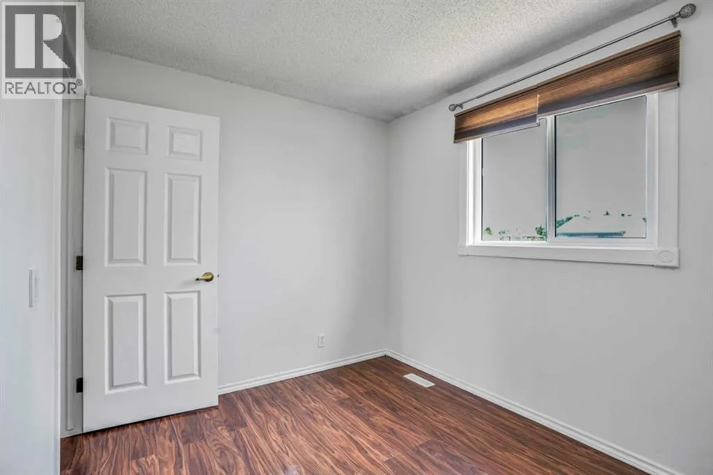 171 erin ridge Road SE