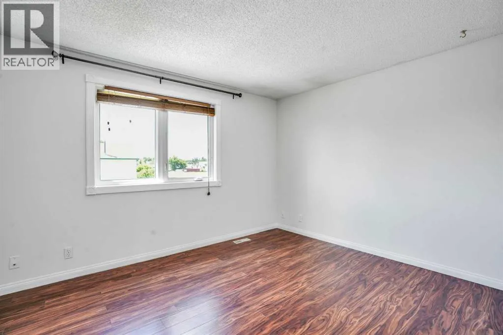 171 erin ridge Road SE