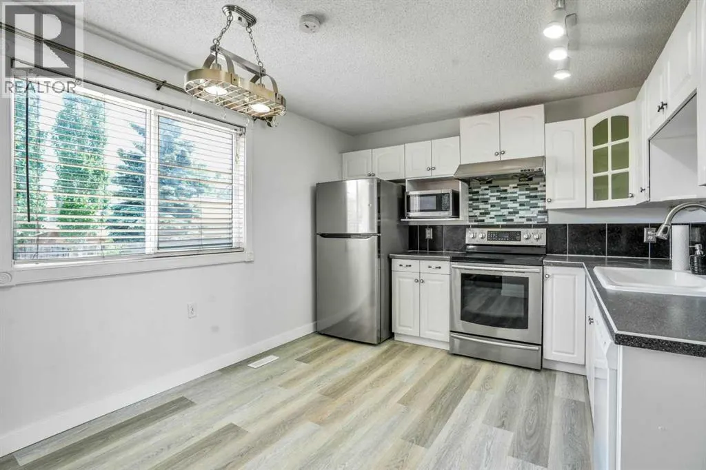 171 erin ridge Road SE