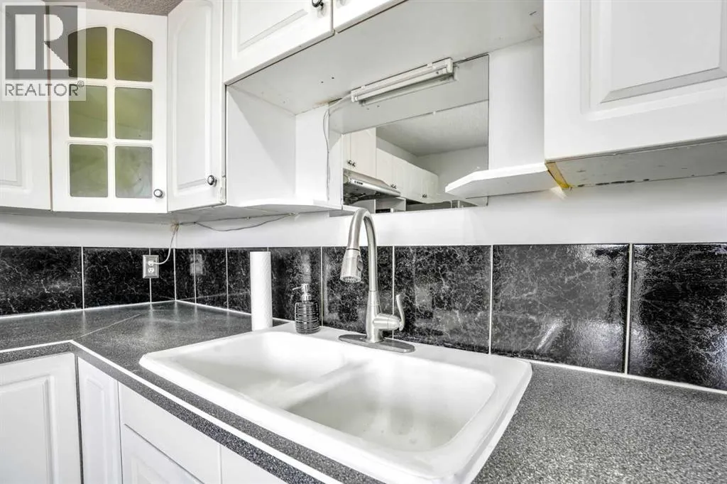 171 erin ridge Road SE