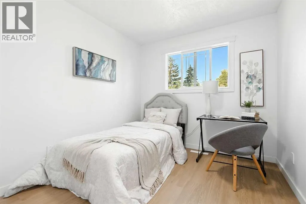 3 Stanhope Avenue