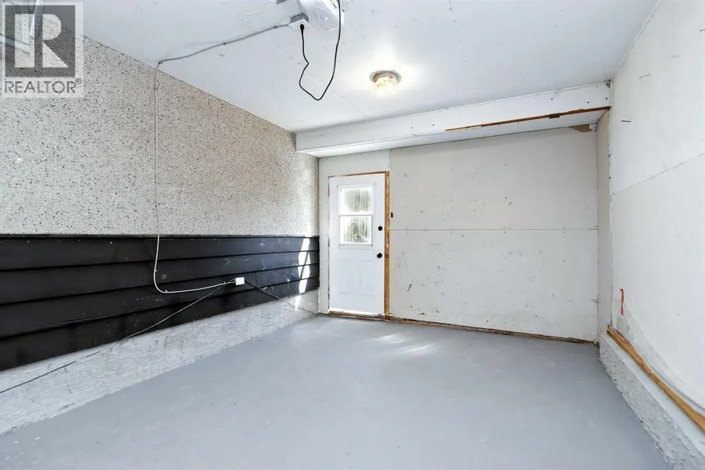 3 Stanhope Avenue