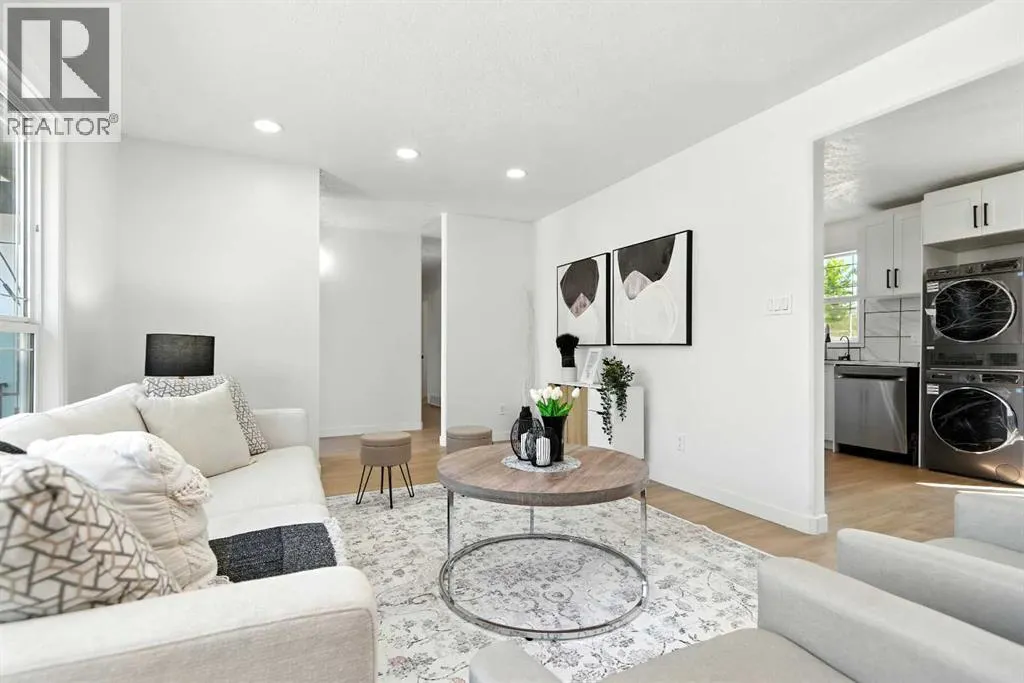 3 Stanhope Avenue
