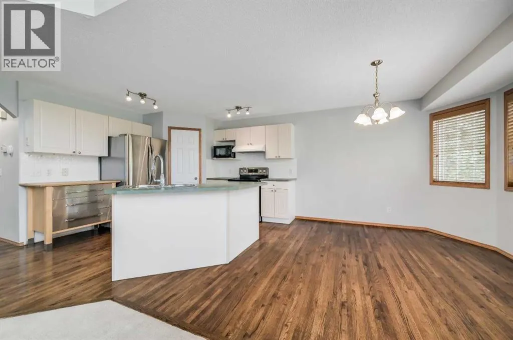 25 Somerglen Park SW
