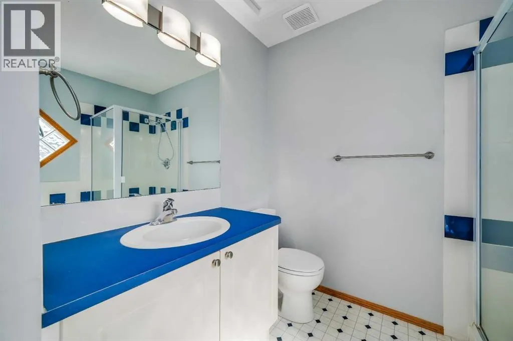 25 Somerglen Park SW