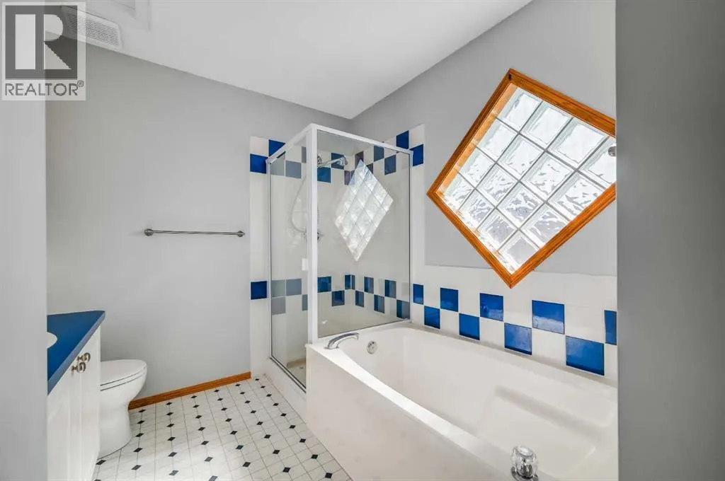 25 Somerglen Park SW