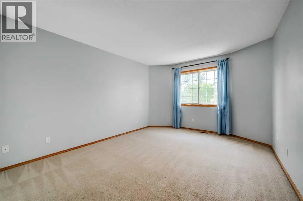 25 Somerglen Park SW