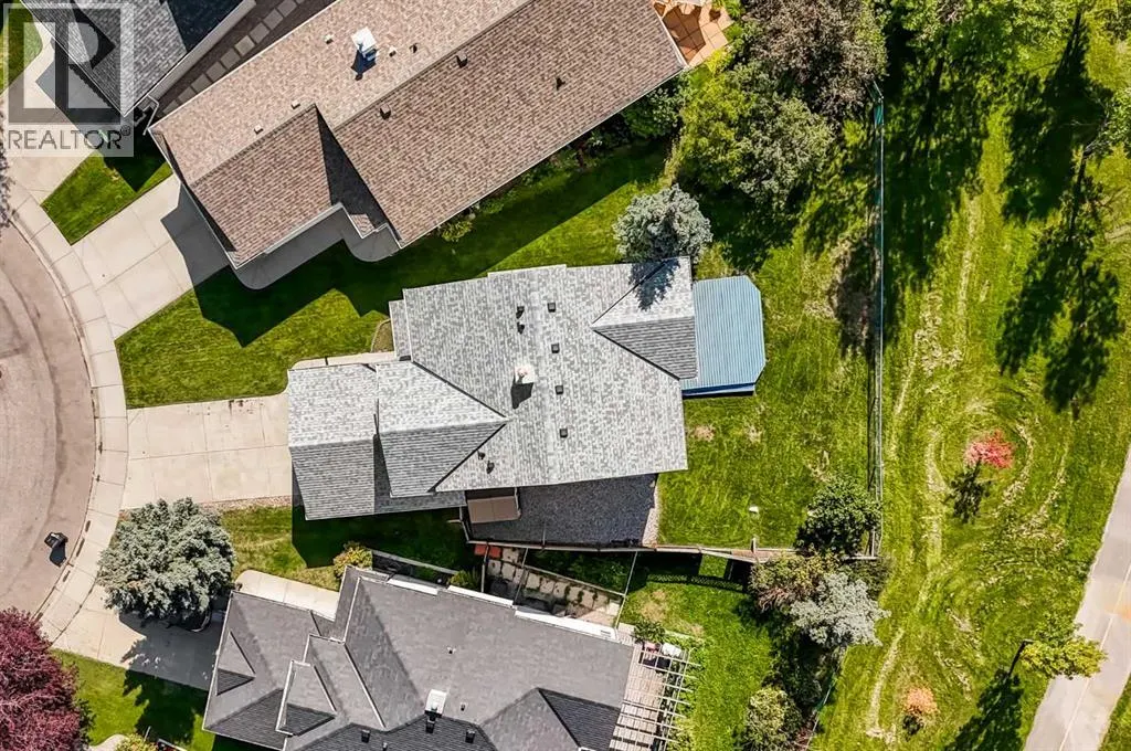 25 Somerglen Park SW