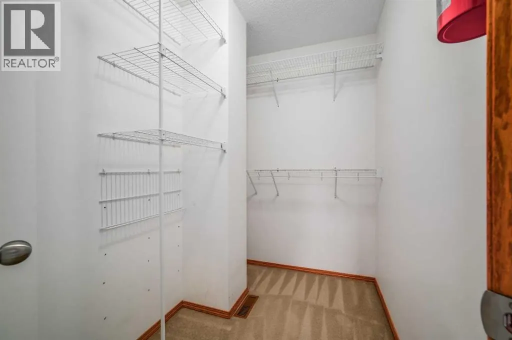 25 Somerglen Park SW