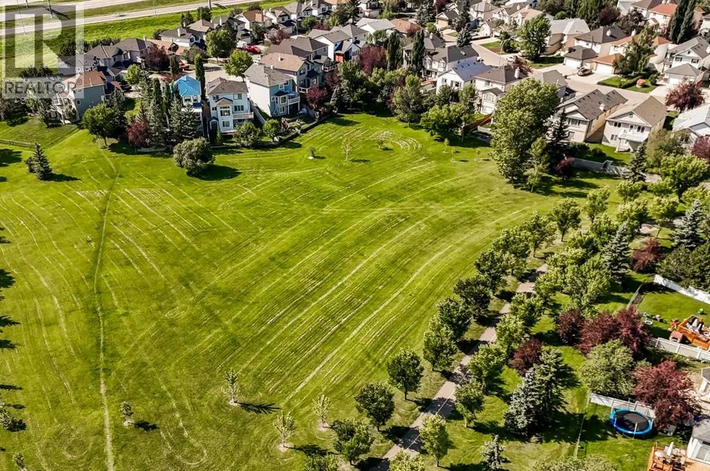 25 Somerglen Park SW