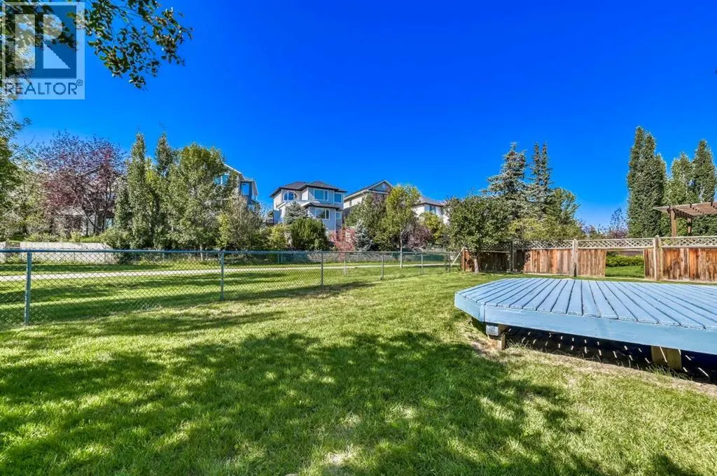 25 Somerglen Park SW