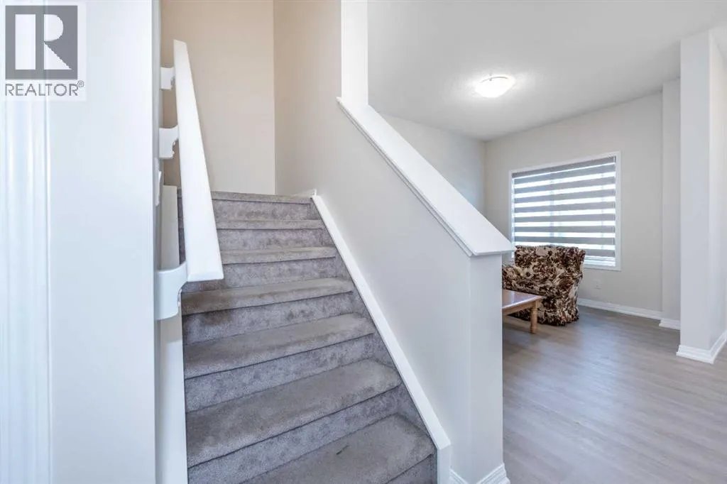 15 Savanna Parade NE