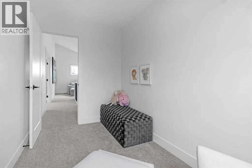 340 West Chestermere Drive