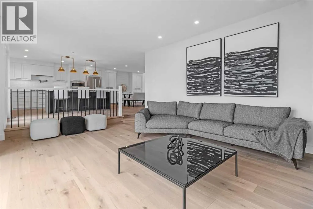 340 West Chestermere Drive