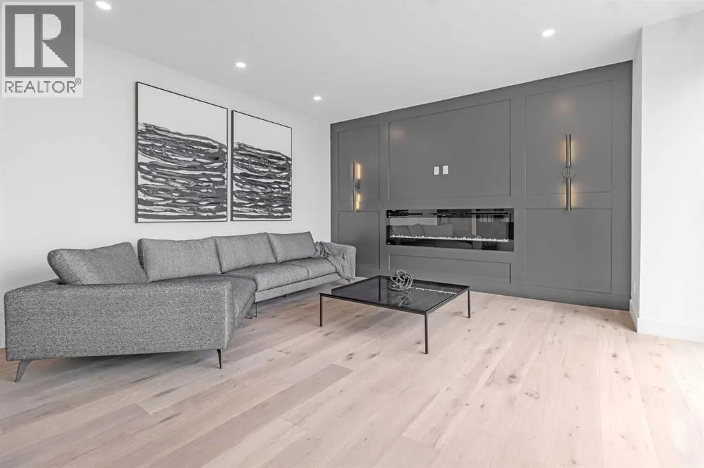 340 West Chestermere Drive