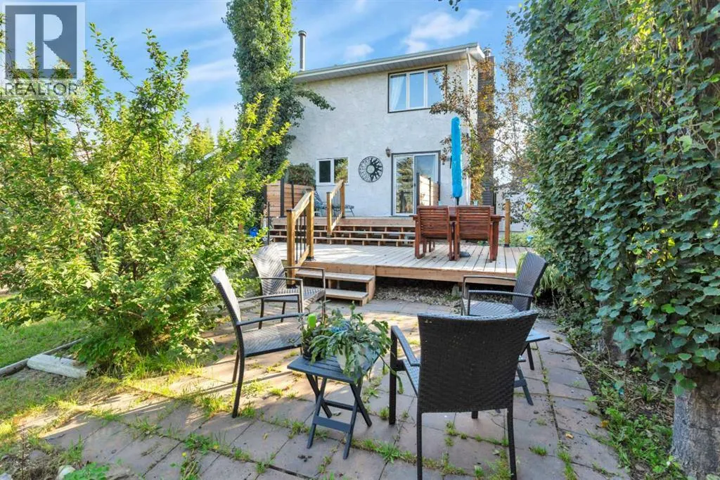 56 Lakeview Crescent