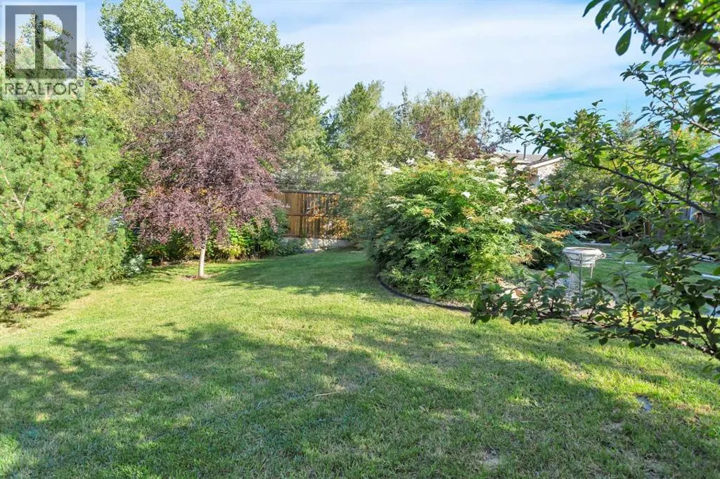 56 Lakeview Crescent