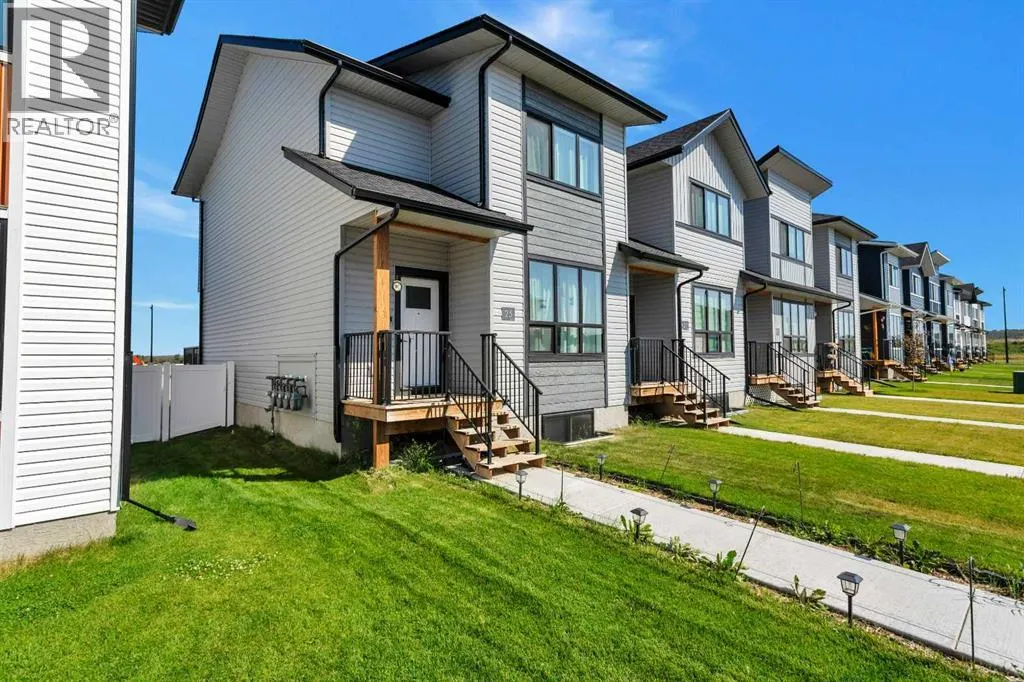 25 Inglis Crescent