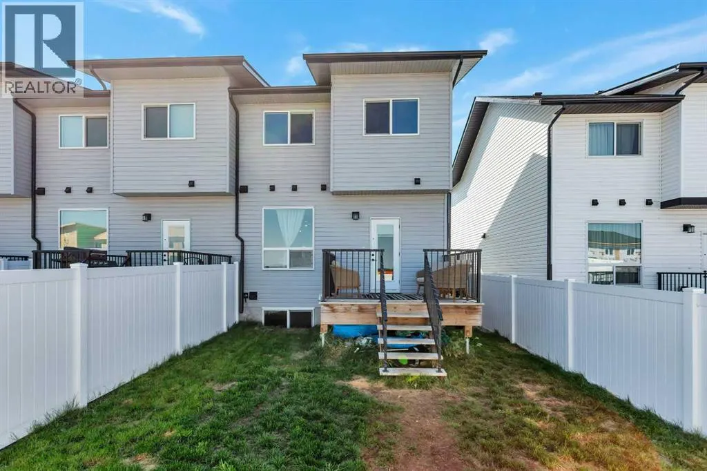 25 Inglis Crescent