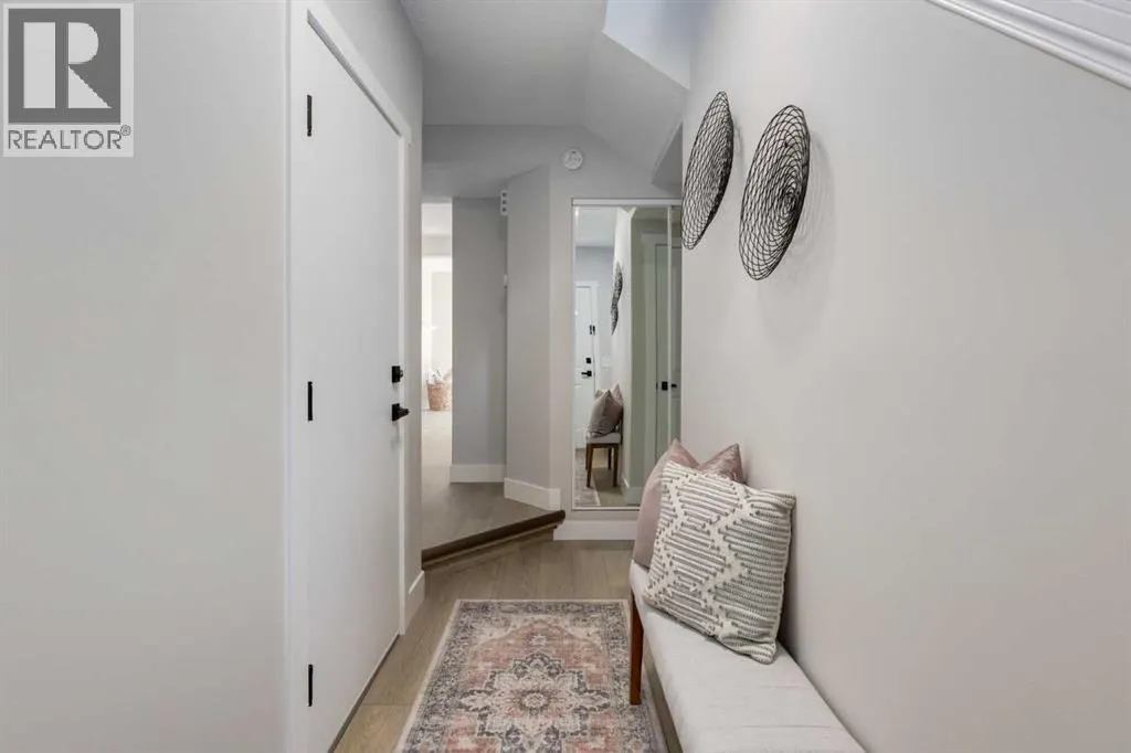 16 Millrise Green SW