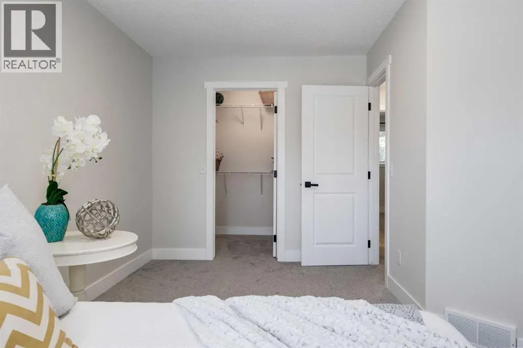 16 Millrise Green SW