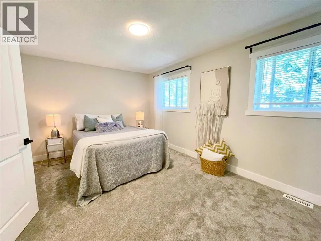16 Millrise Green SW