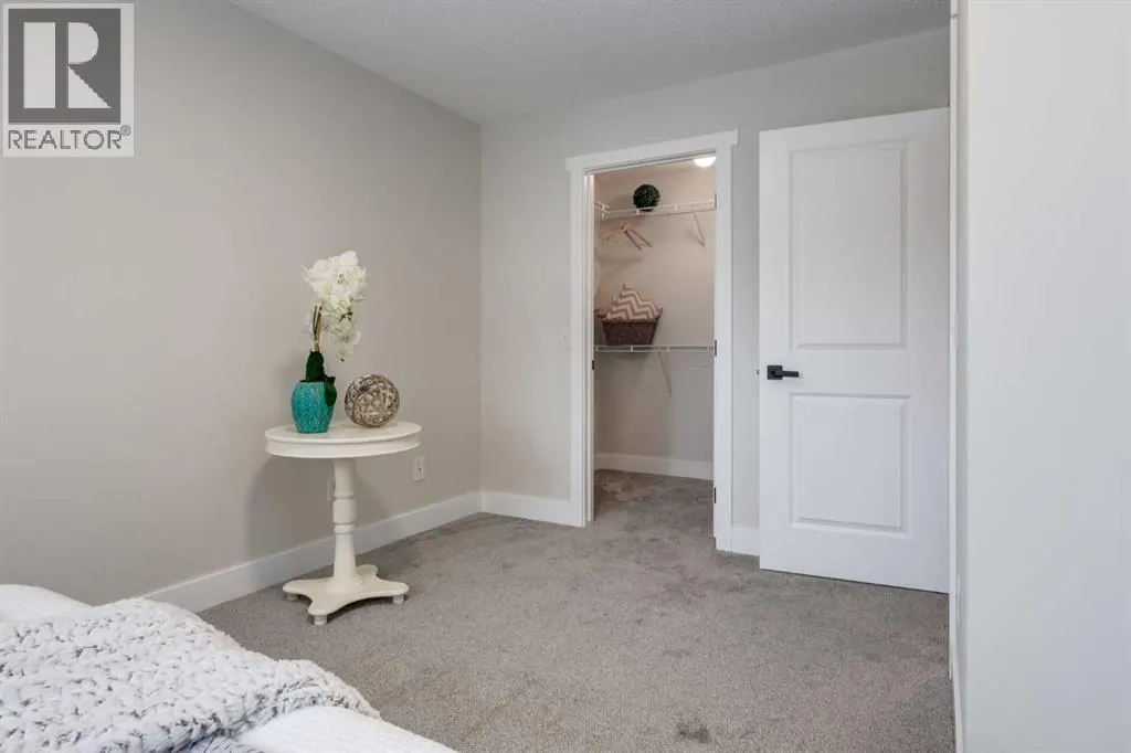 16 Millrise Green SW