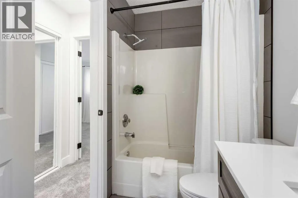 16 Millrise Green SW