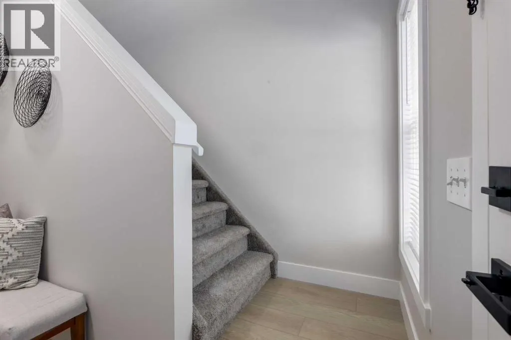 16 Millrise Green SW