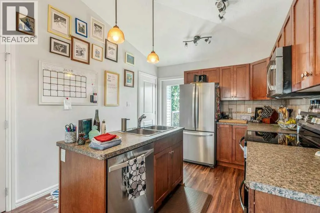 214 Mt Sundance Crescent