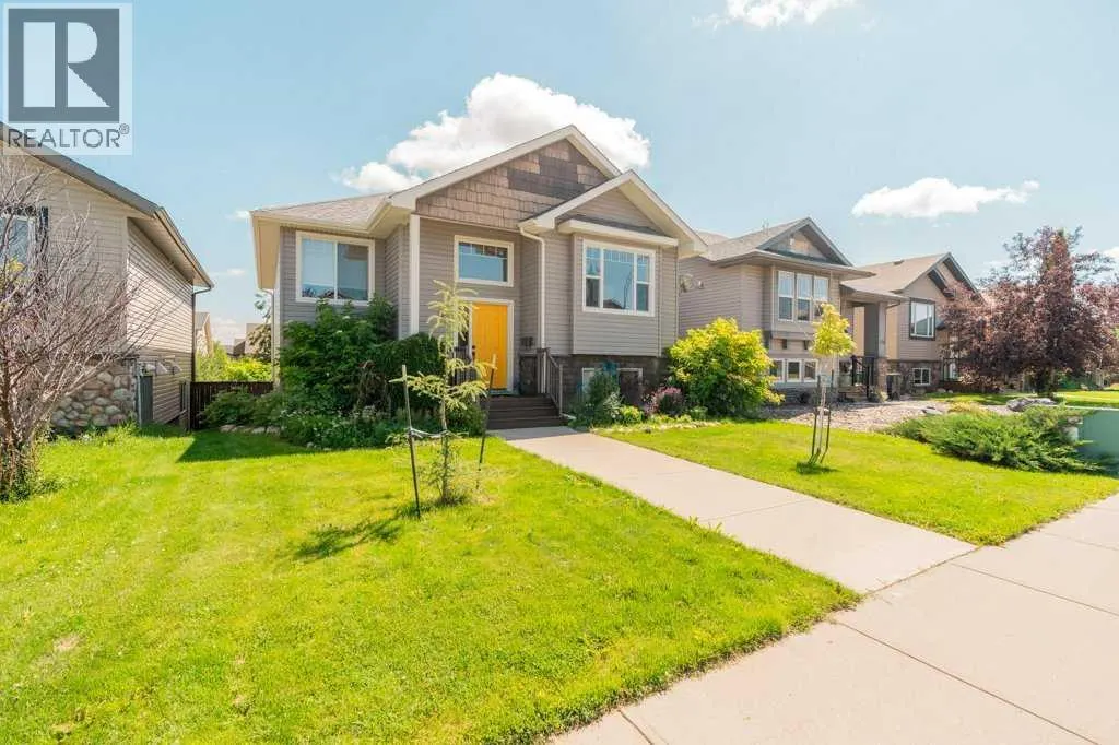 214 Mt Sundance Crescent