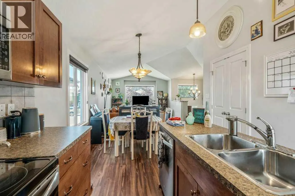 214 Mt Sundance Crescent